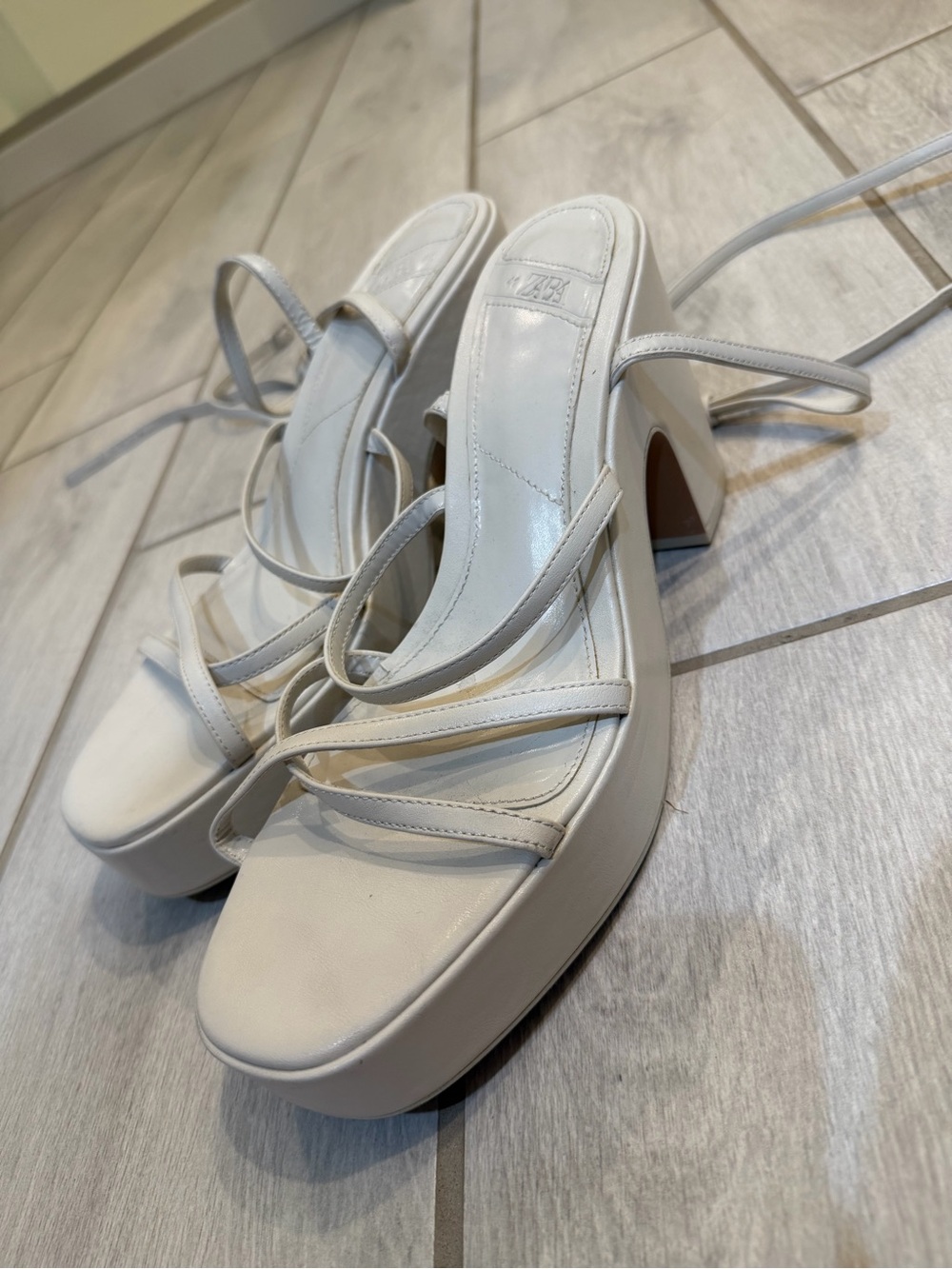 ZARA White Strappy Platform Heeled Sandals